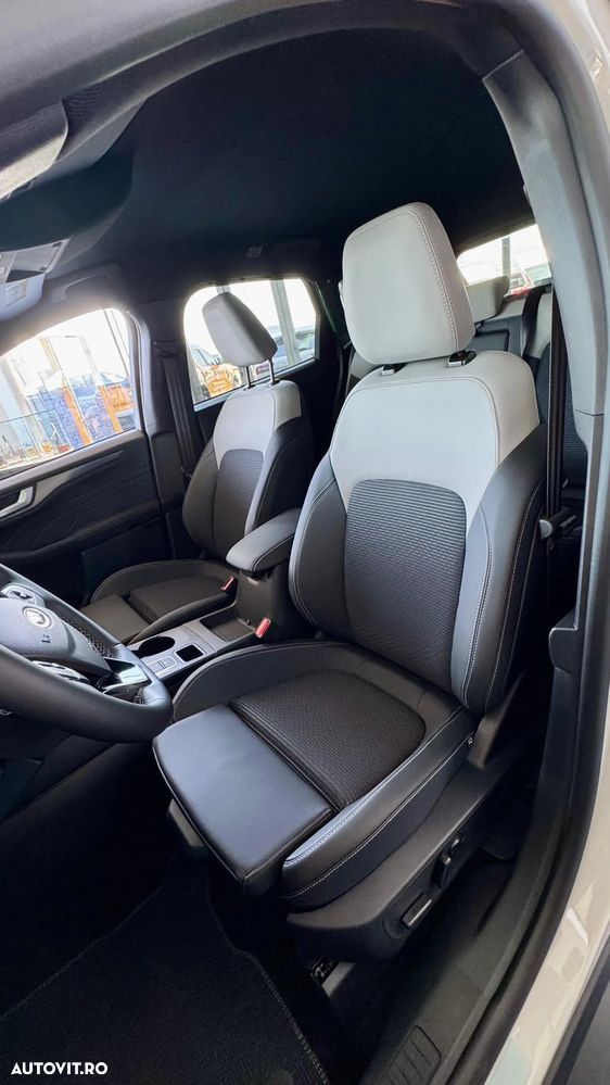 Ford Kuga 2.5 Duratec FHEV 4x4 SOUND EDITION - 8