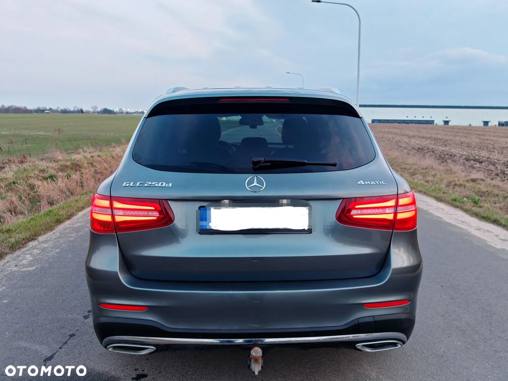 Mercedes-Benz GLC 250 d 4-Matic - 9