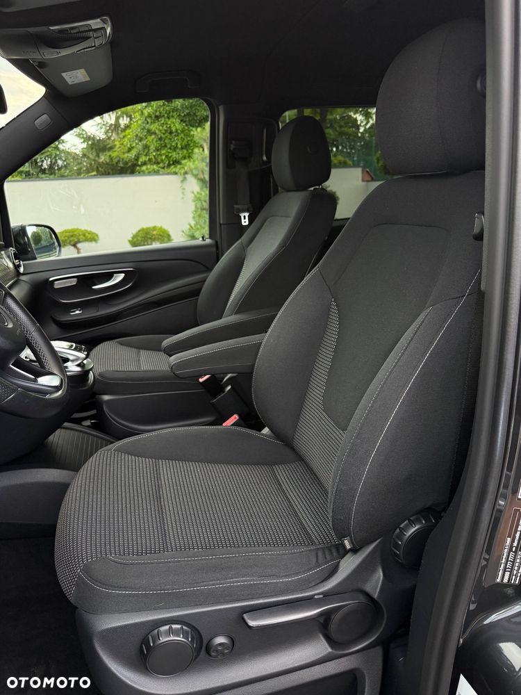 Mercedes-Benz Klasa V 250 d lang 4Matic 9G-TRONIC Avantgarde - 19