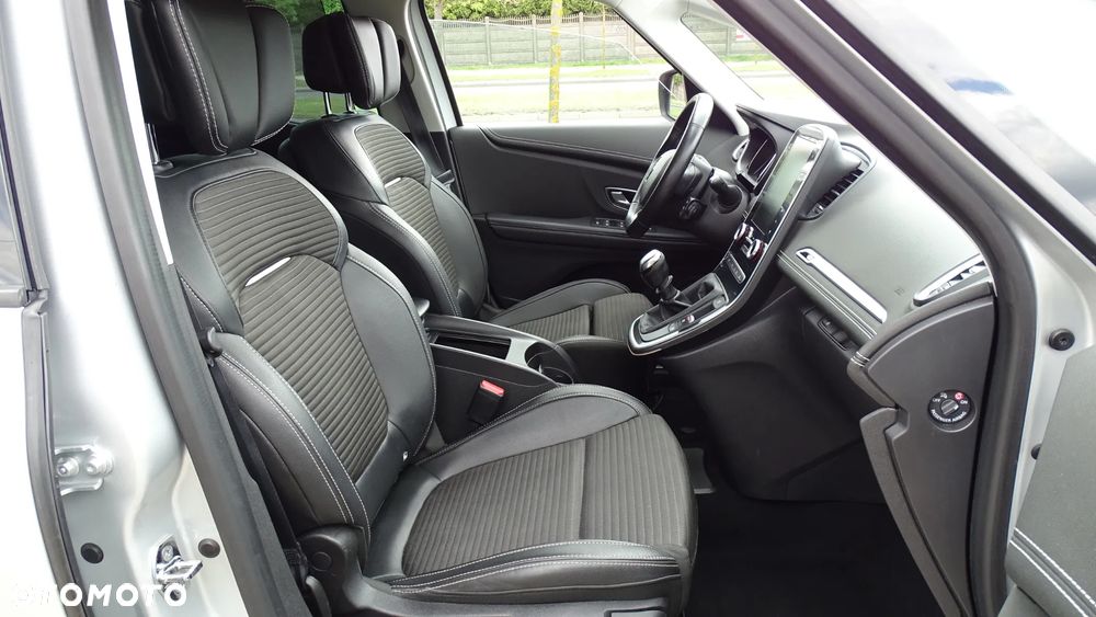 Renault Scenic ENERGY TCe 130 BOSE EDITION - 13