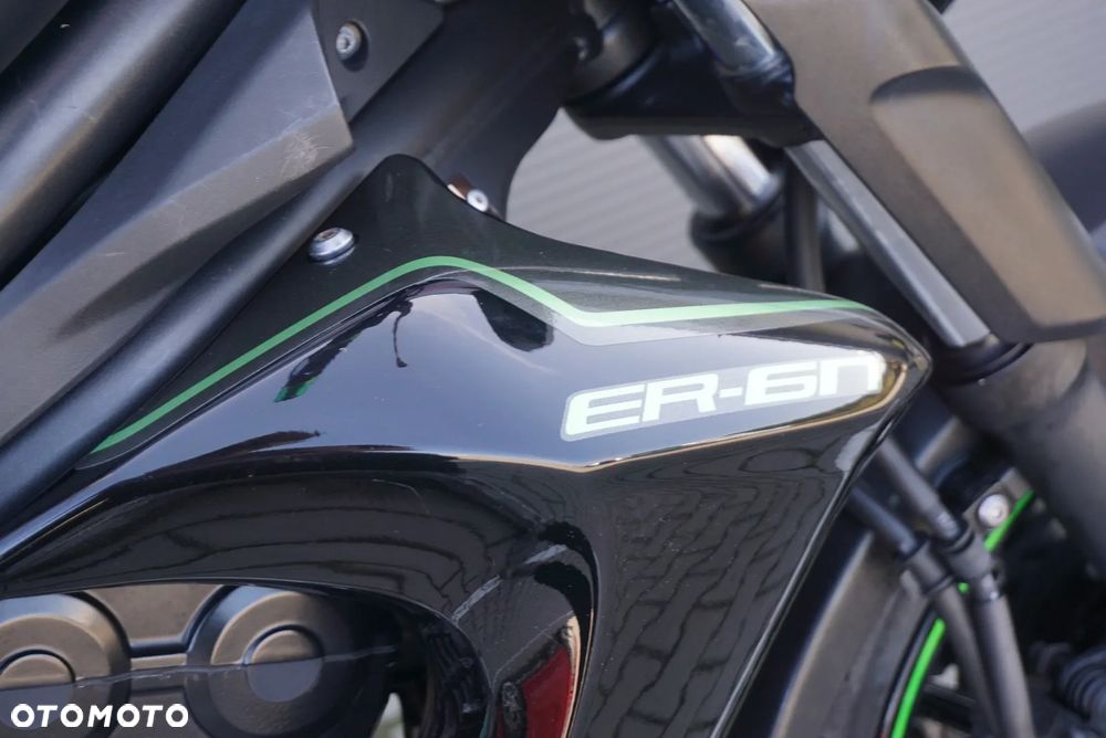 Kawasaki ER - 18