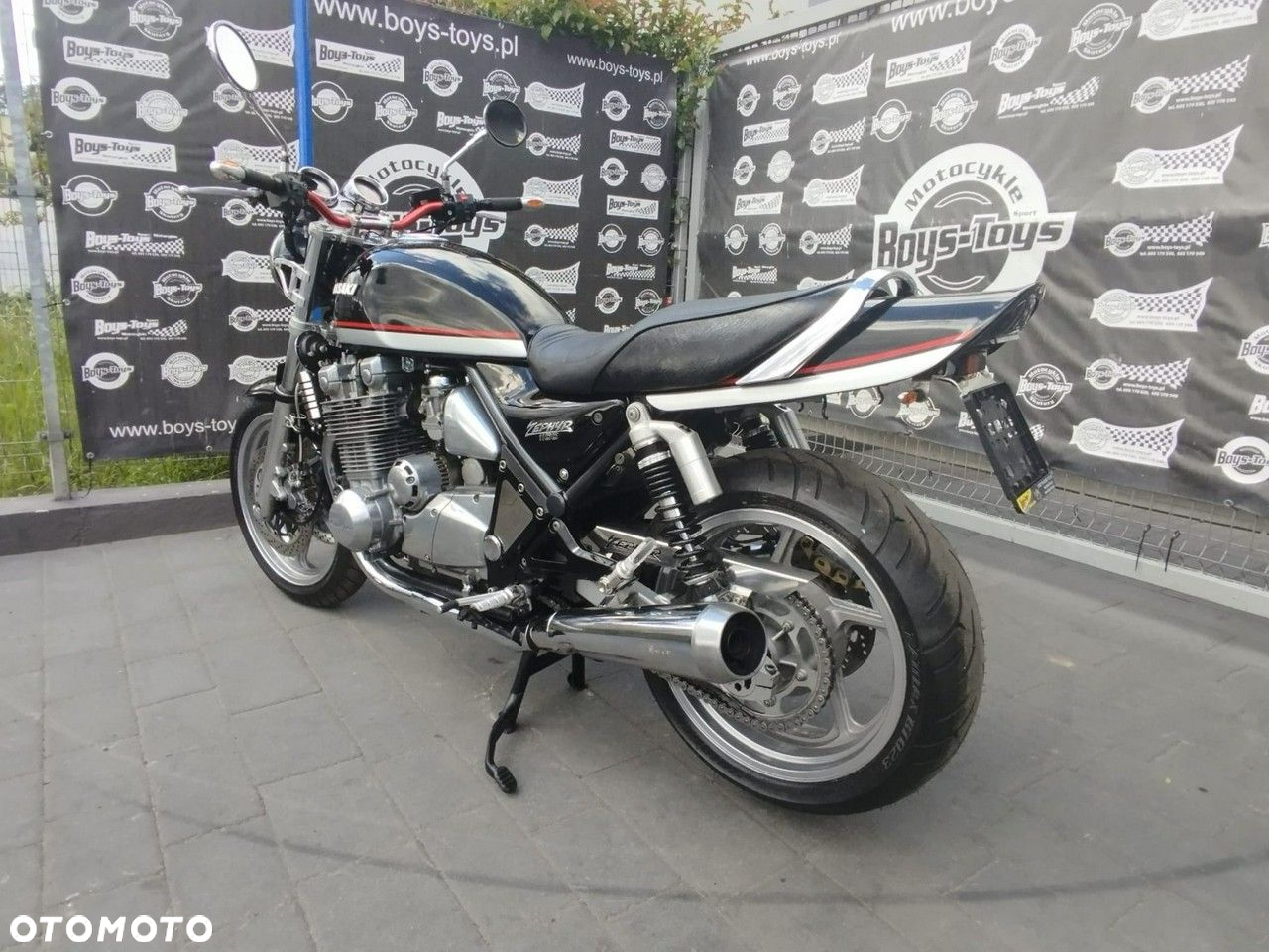 Kawasaki ZR - 3