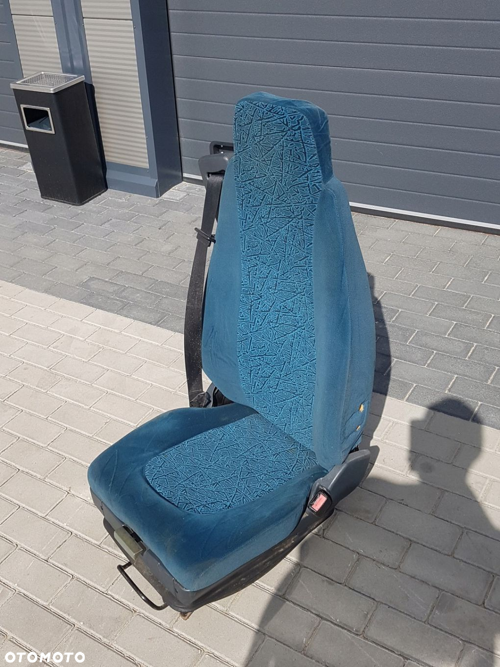 FOTEL SIEDZENIE SIEDZISKO PNEUMATYCZNY PRAWY PASAŻERA DAF 45 , 55 LF - 3