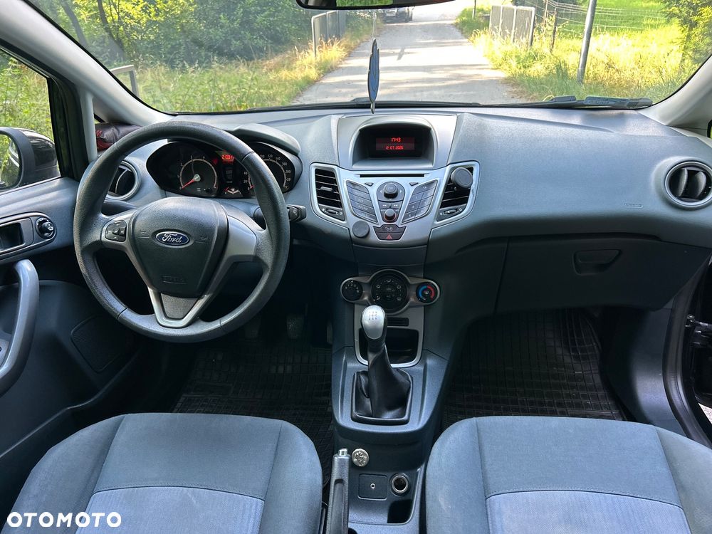 Ford Fiesta 1.25 Gold X - 8