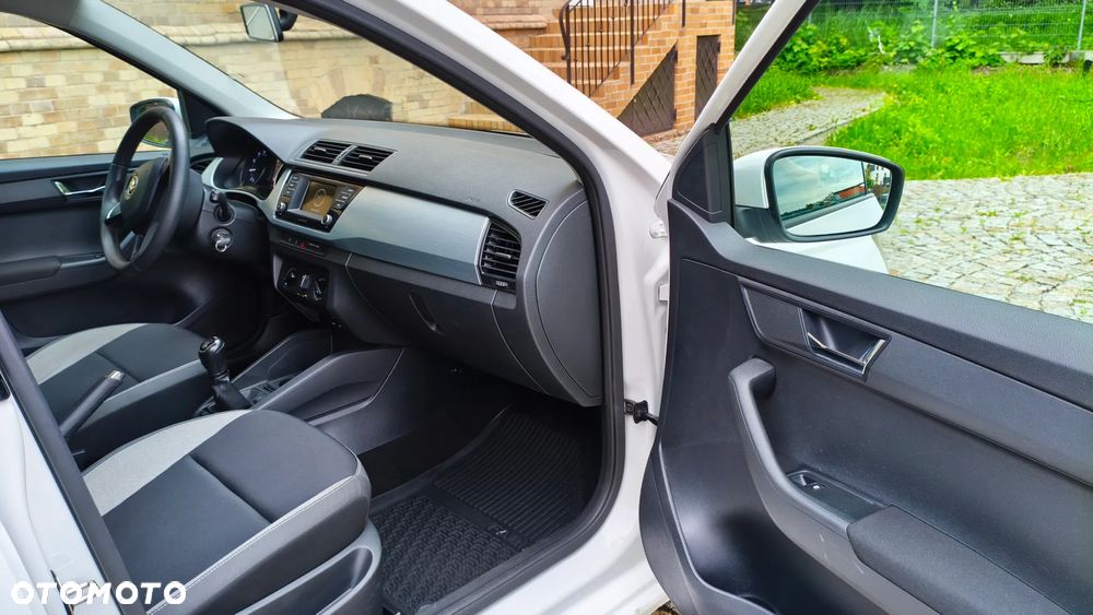 Skoda Fabia 1.0 Ambition - 12