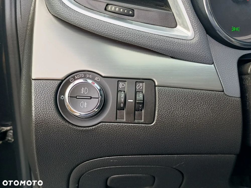 Opel Mokka 1.7 CDTI Cosmo S&S - 23