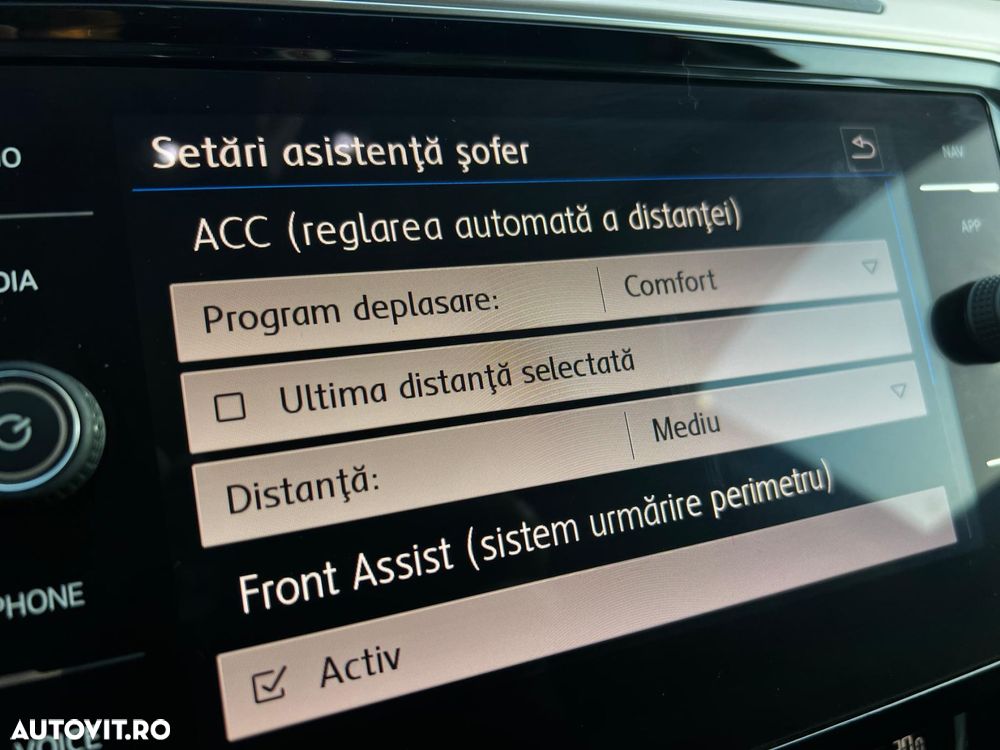 Volkswagen Passat - 21