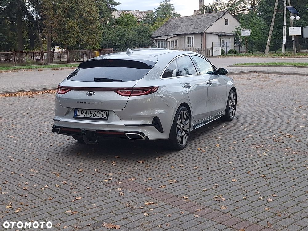 Kia ProCeed 1.4 T-GDI GT Line DCT - 24