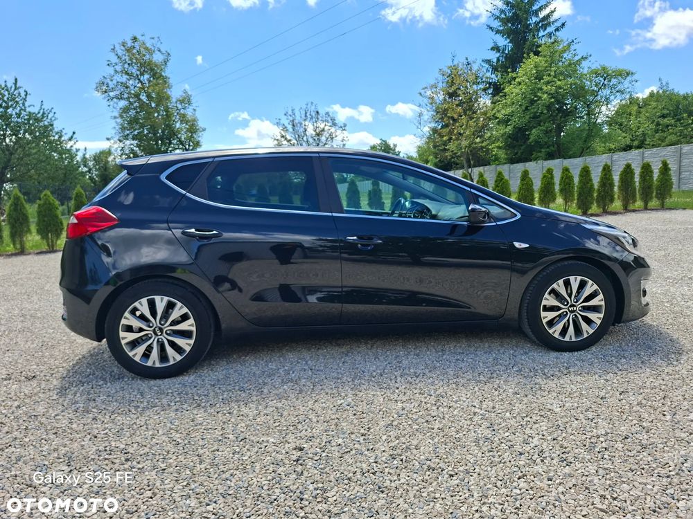 Kia Ceed 1.6 GDI Platinum Edition - 4