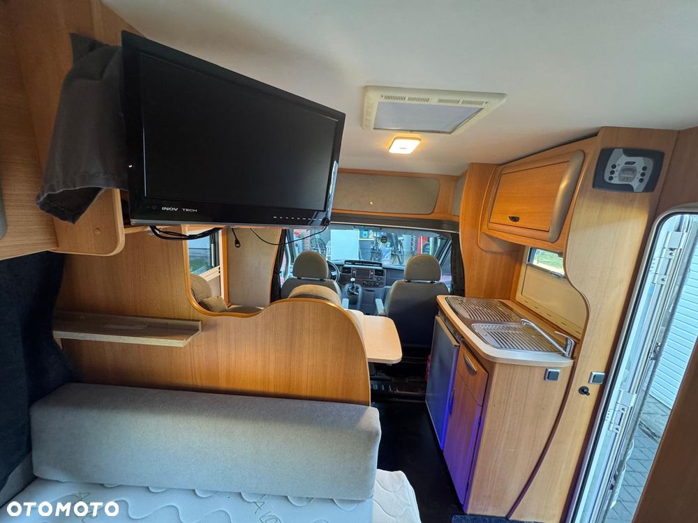 Ford Tranzit Kamper - 10