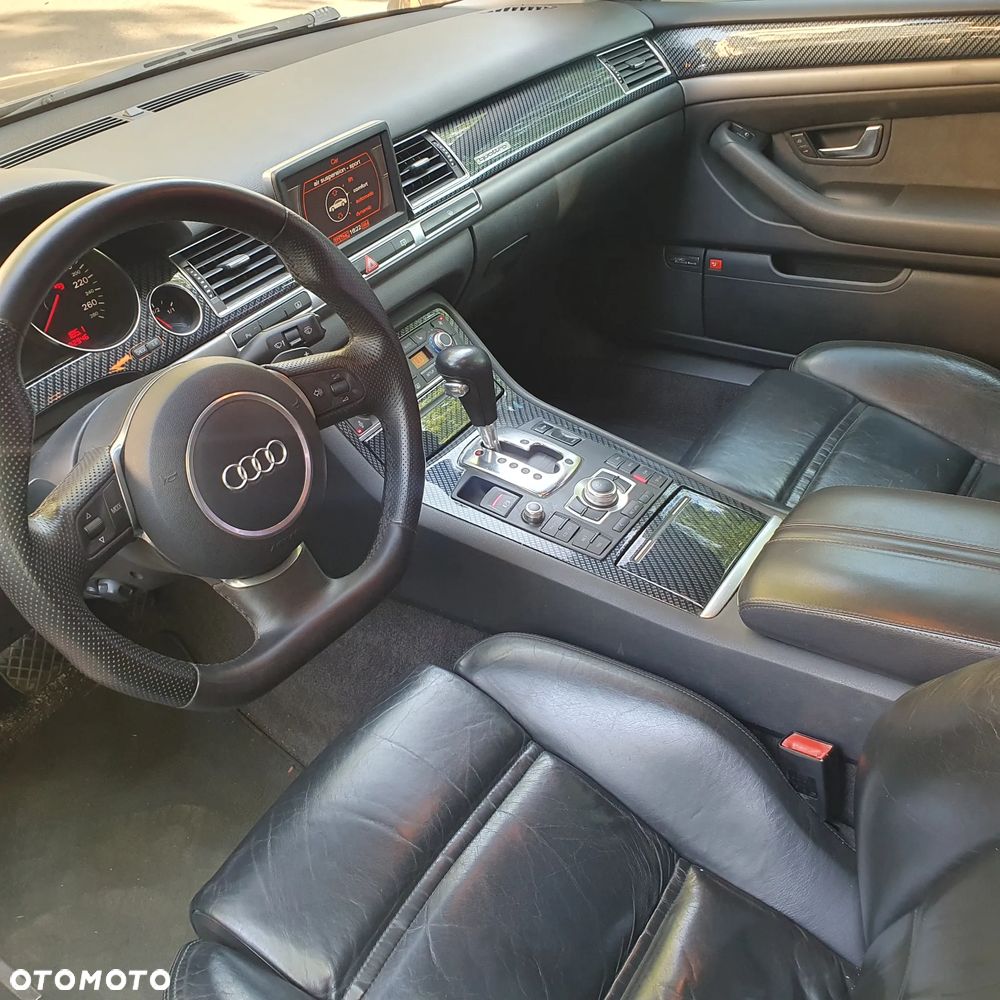 Audi A8 - 17