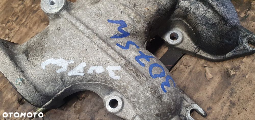 Kolektor ssący Peugeot 307 2.0 HDI 9635616310 - 6