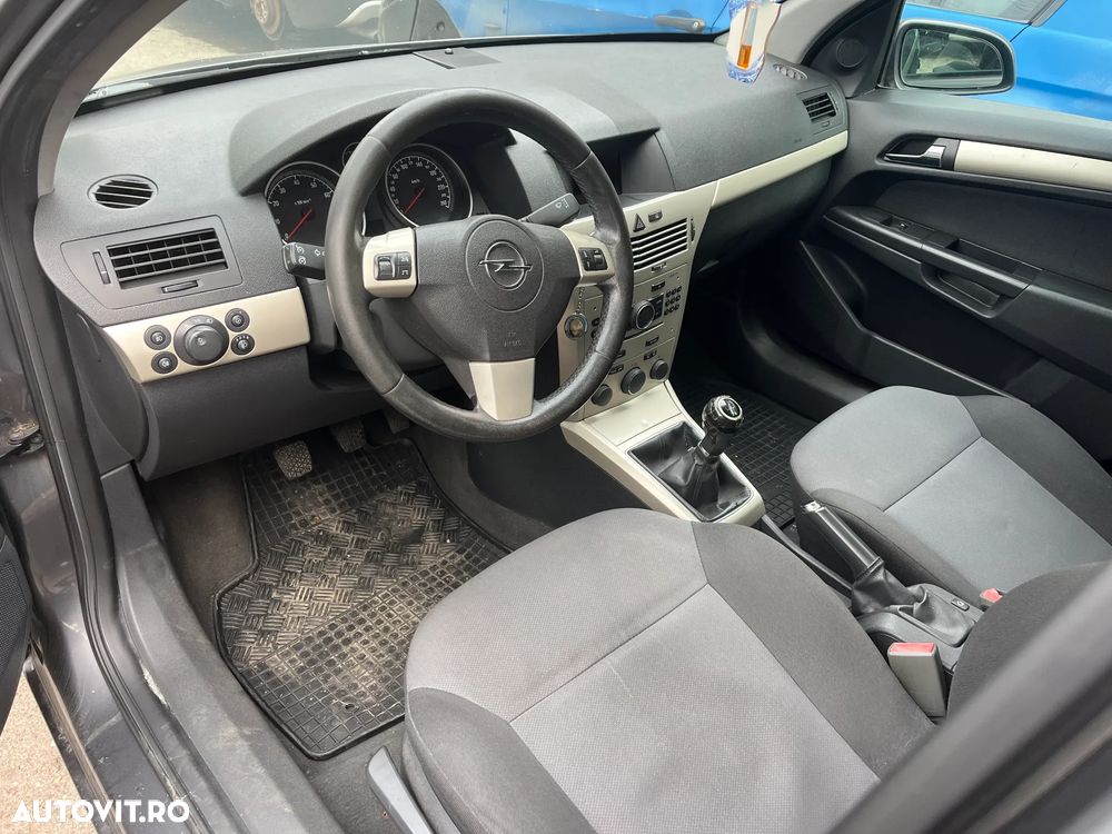 Dezmembrez Opel Astra H hatchback facelift 2008 1,4 benzina Z14XEP 66KW gri Z177 - 5