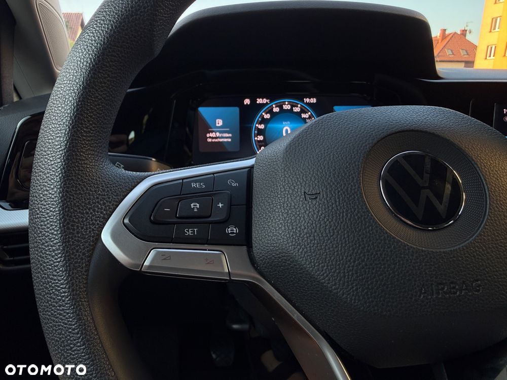 Volkswagen Golf 1.0 TSI Active - 12
