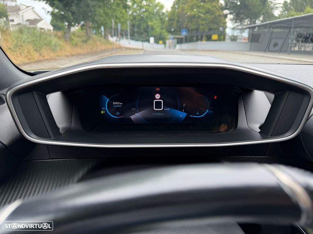 Peugeot 2008 1.5 BlueHDi GT - 13