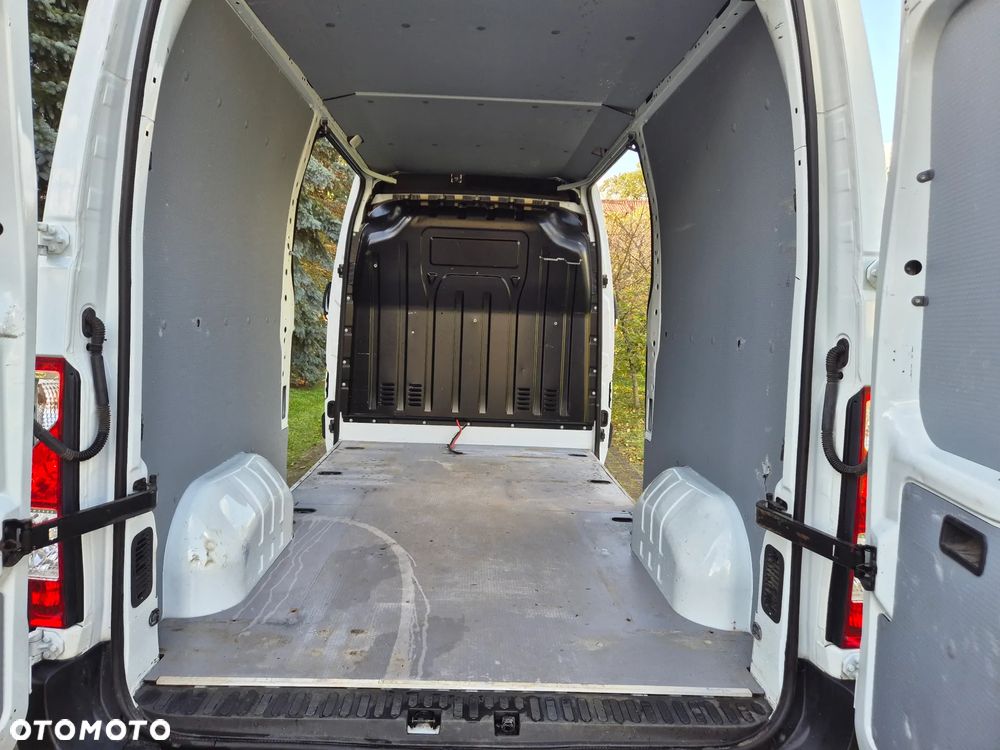Opel Movano - 10