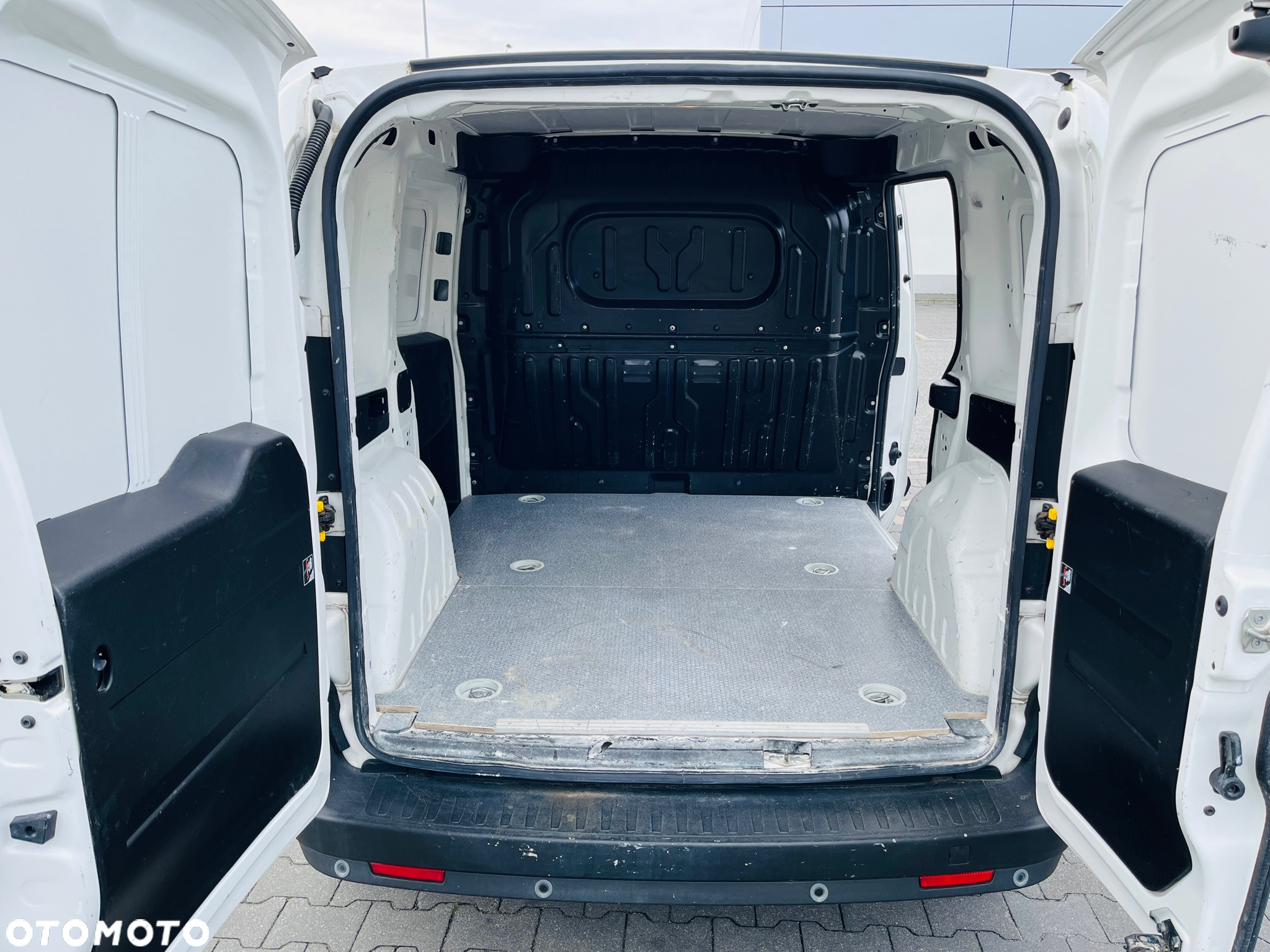 Fiat Doblo 1.3 Multijet >44 000 zł NETTO< - 8
