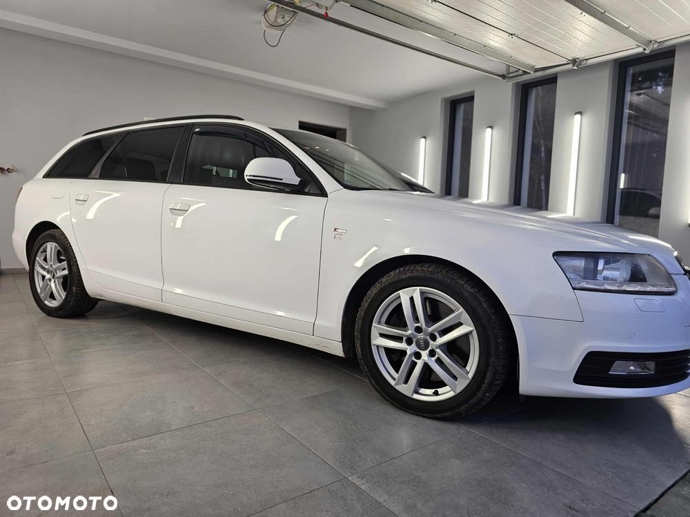 Audi A6 - 4