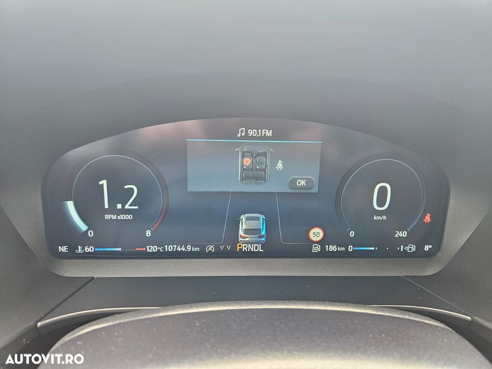 Ford Kuga 1.5 EcoBoost A8 FWD Titanium - 12