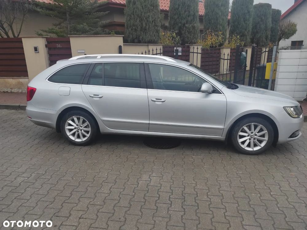 Skoda Superb 1.6 TDI Elegance - 22