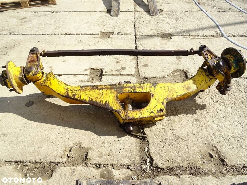 OS PRZÓD  JCB 3D111 - 12