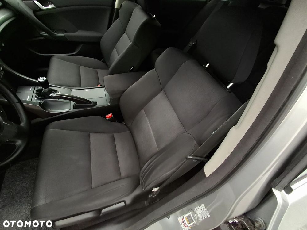 Honda Accord 2.0 Lifestyle - 14