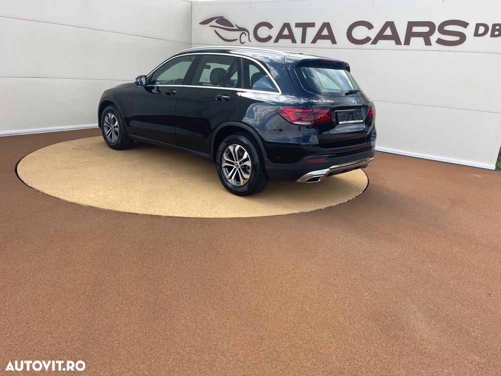 Mercedes-Benz GLC 220 d 4MATIC 9G-TRONIC - 10