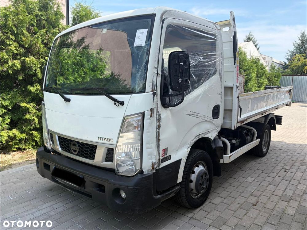 Nissan Cabstar - 2