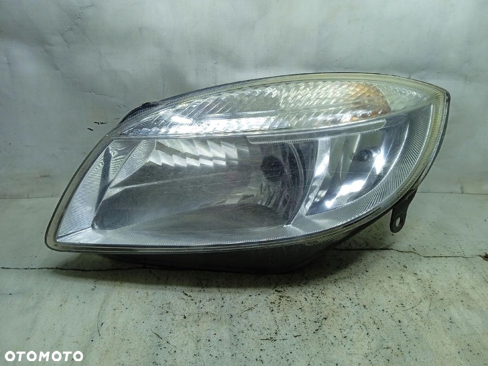 Lampa Lewa Przód Przednia Skoda Fabia Ii - 3