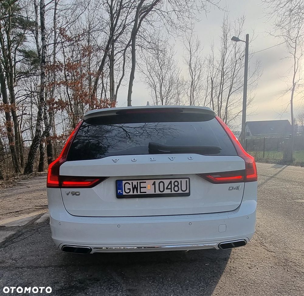 Volvo V90 D4 Momentum - 6