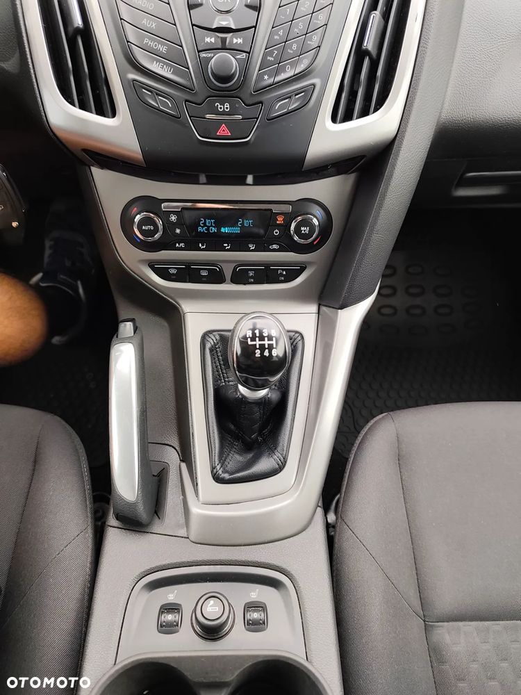 Ford Focus Turnier 1.6 TDCi DPF Champions Edition - 19