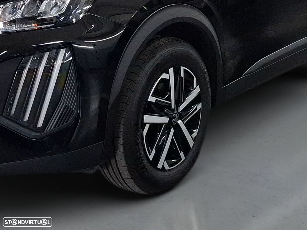 Peugeot 2008 2025 photo 4