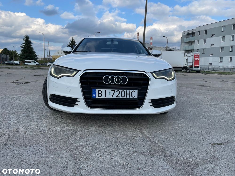 Audi A6 Avant 2.0 TDI ultra S tronic - 2