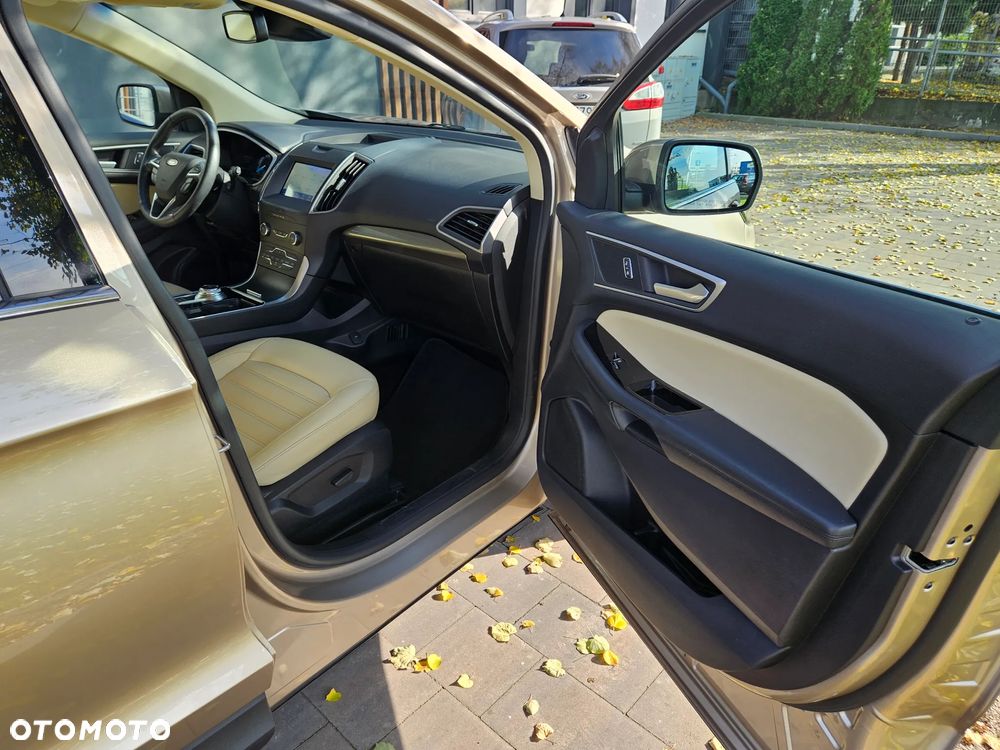 Ford Edge - 18