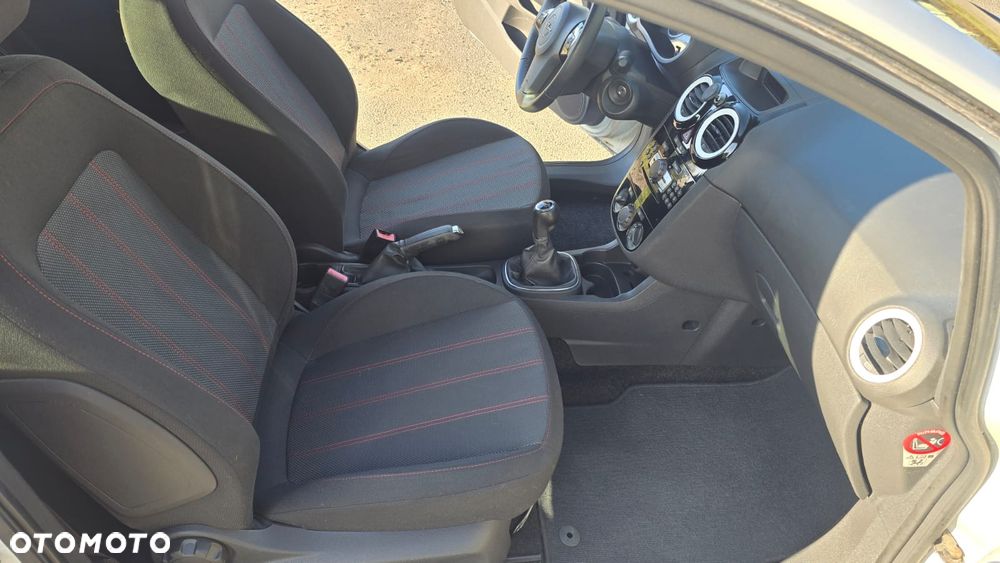 Opel Corsa 1.2 16V Enjoy - 5