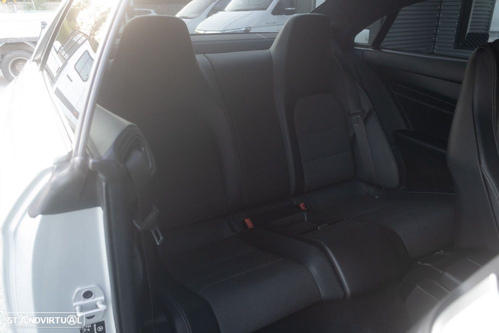 Mercedes-Benz E 220 CDi BlueEfficiency Auto - 21