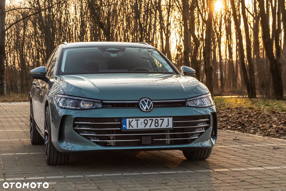 Volkswagen Passat - 3