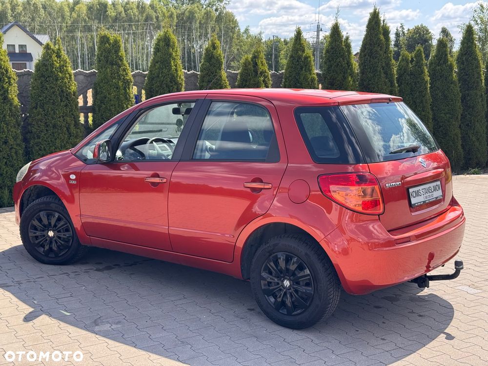 Suzuki SX4 1.9 DDiS DPF Streetline 4x2 Club - 14