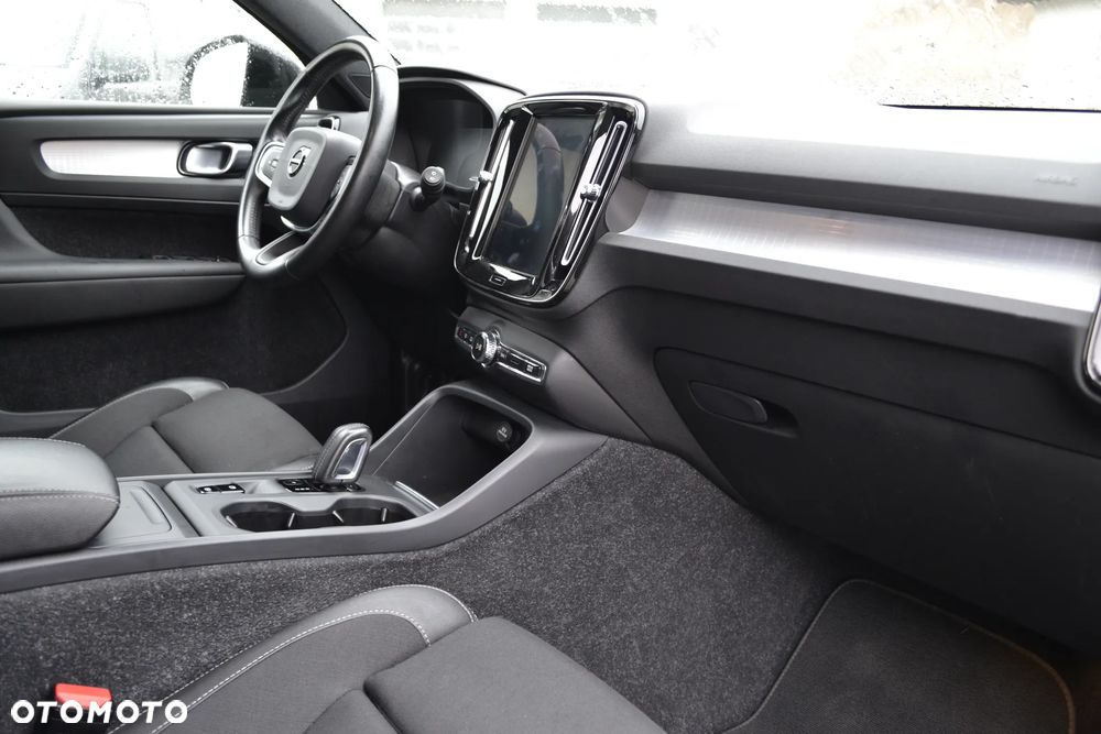 Volvo XC 40 D3 Geartronic Momentum - 13