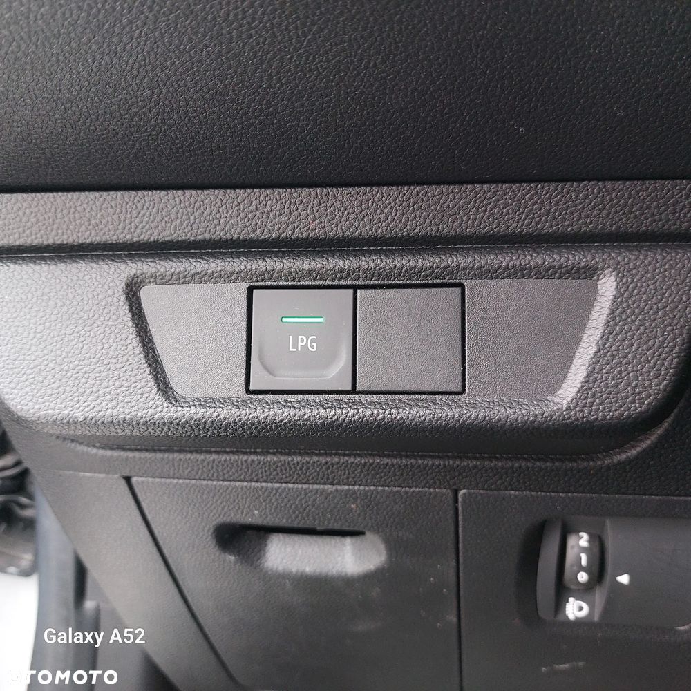 Dacia Jogger 1.0 TCe Comfort 7os - 32