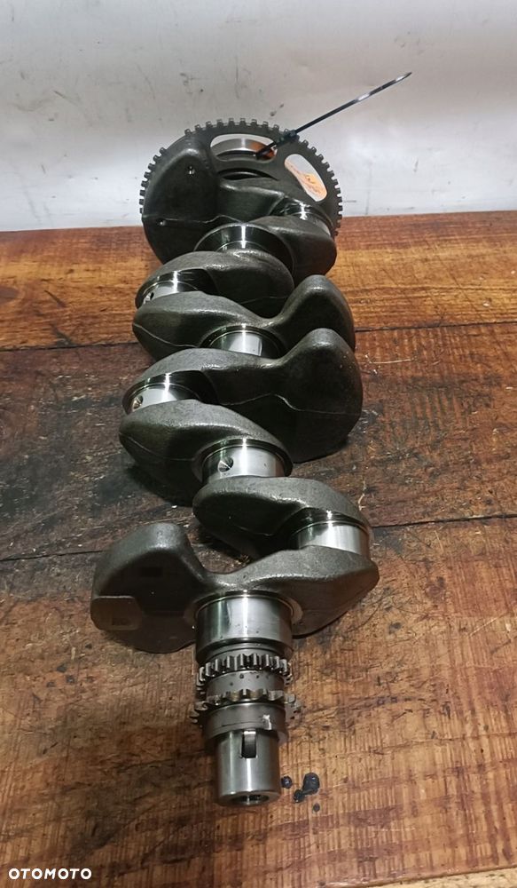 KIA SPORTAGE 5 V 21 r.- 1.6 T-GDI WAŁ KORBOWY P312J001 - 2