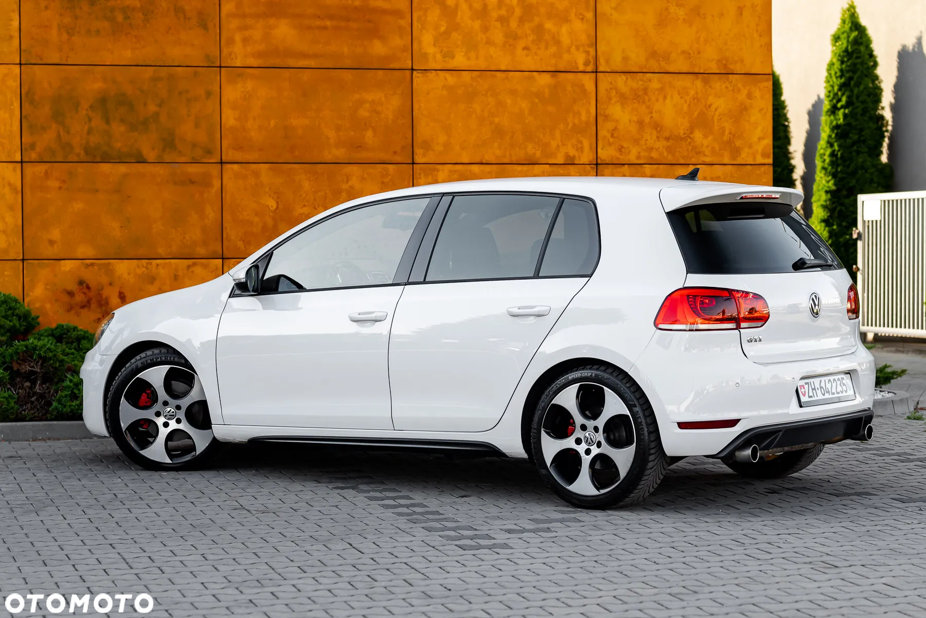 Volkswagen Golf 2.0 GTI DSG - 10