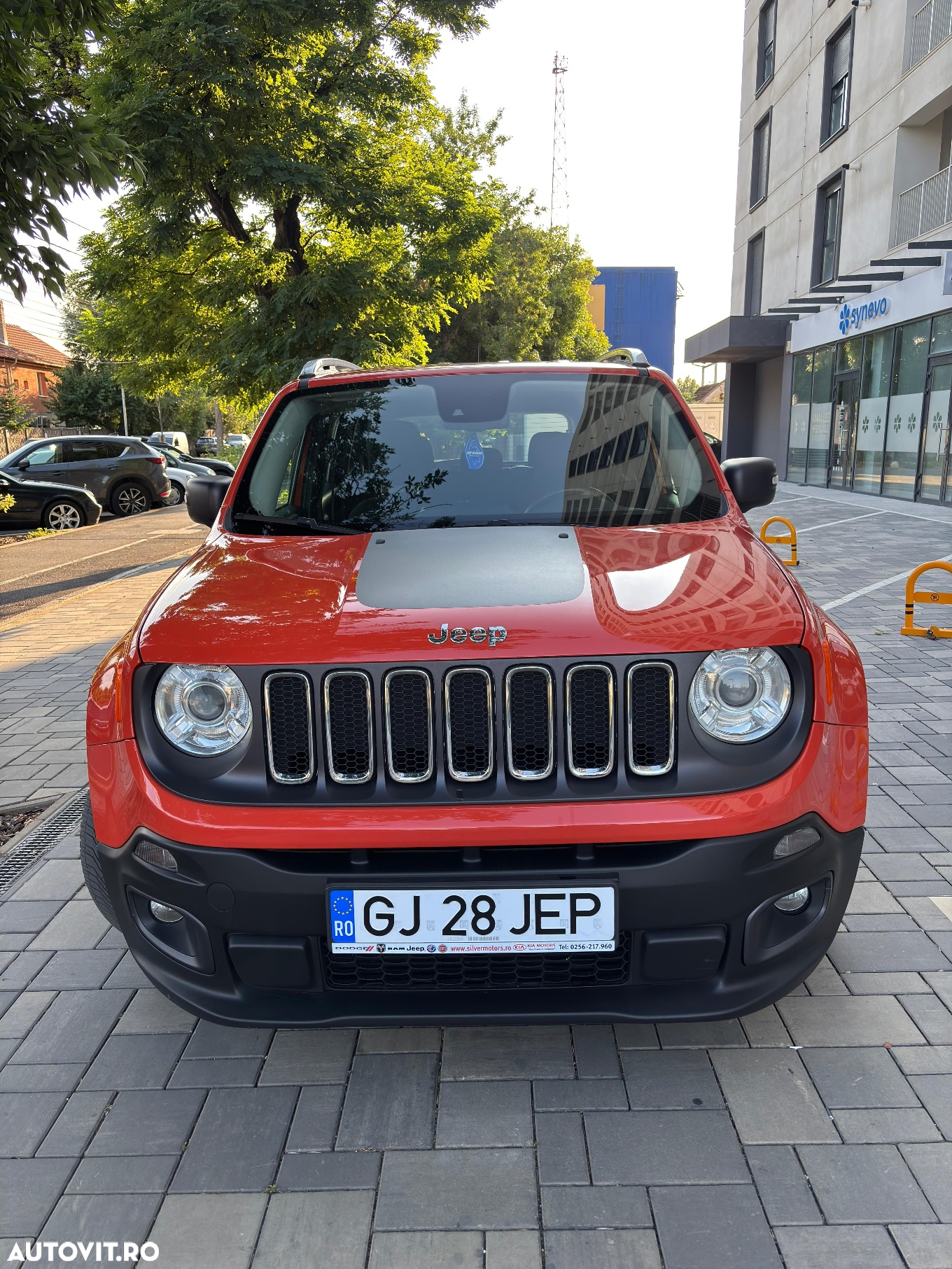 Jeep Renegade 1.6 E-TorQ 4x2 Sport - 2