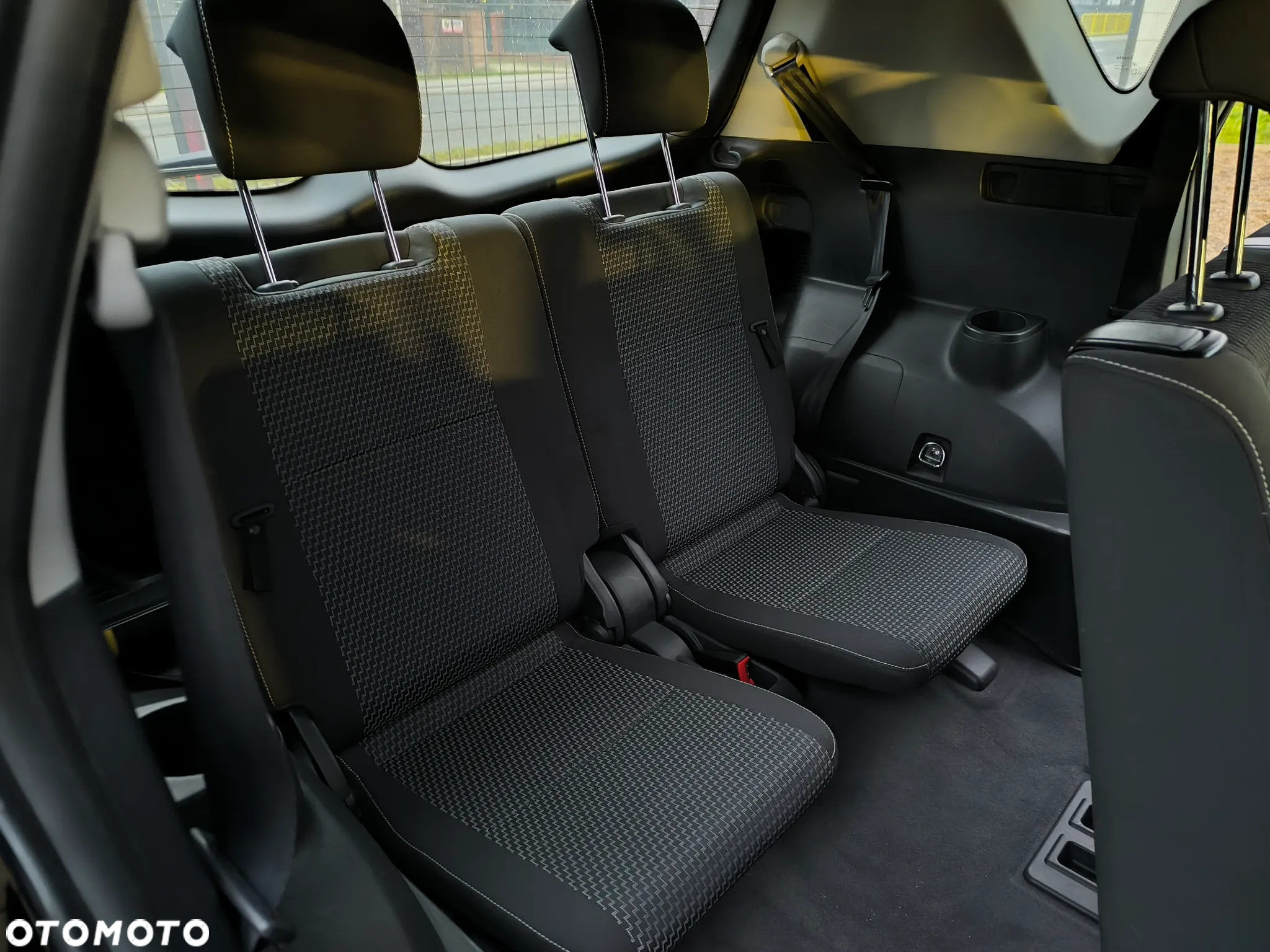 Toyota Verso 1.8 Premium 7os EU6 - 14