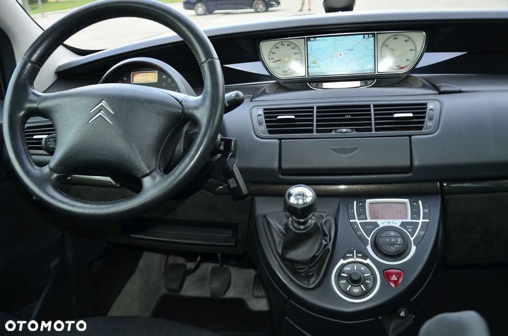 Citroën C8 HDi 165 Exclusive - 23