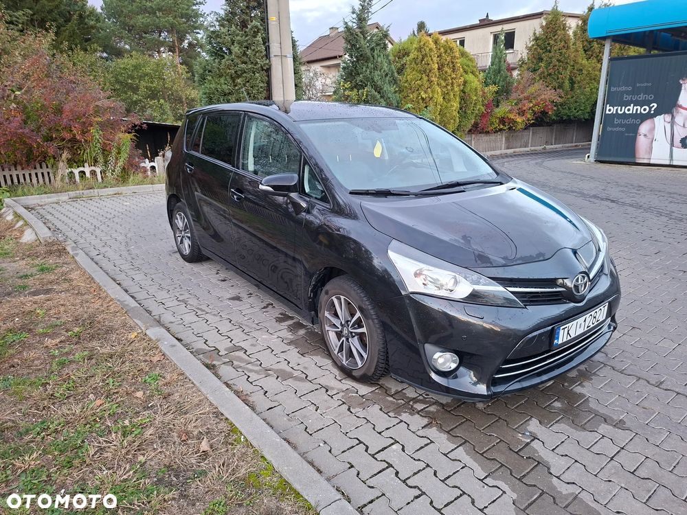 Toyota Verso 2013 photo 3