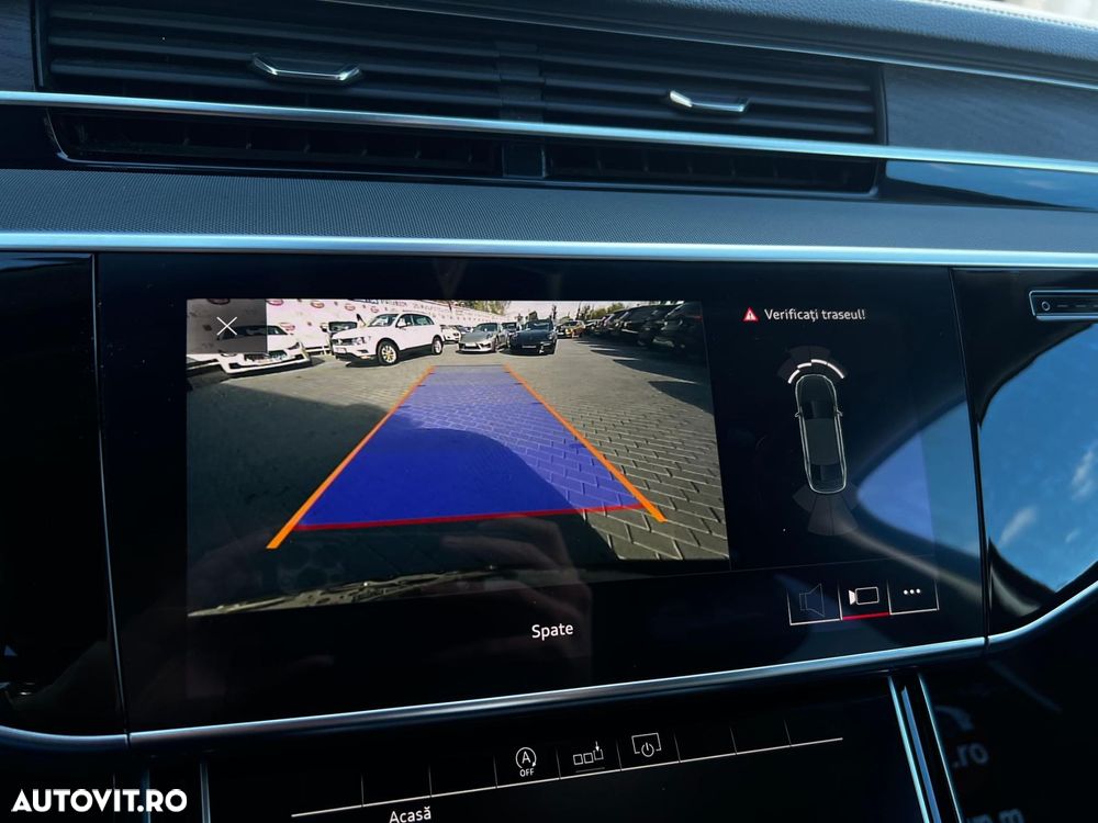 Audi A8 - 18