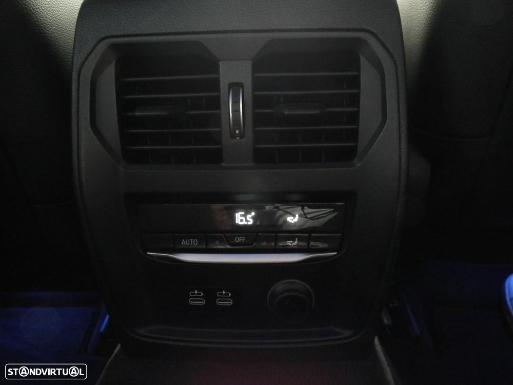 BMW 318 d Line Sport - 19