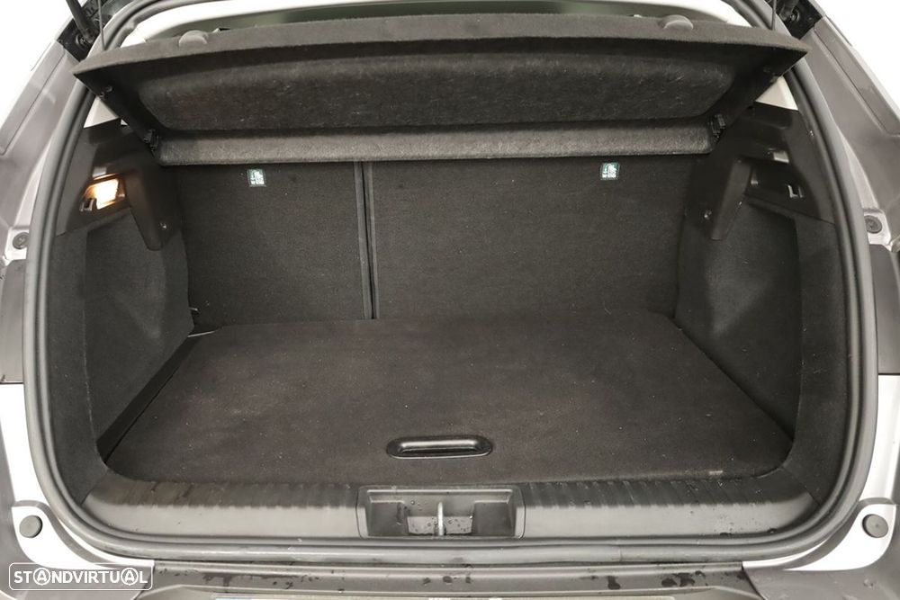 Renault Captur 1.0 TCe Techno Bi-Fuel - 25