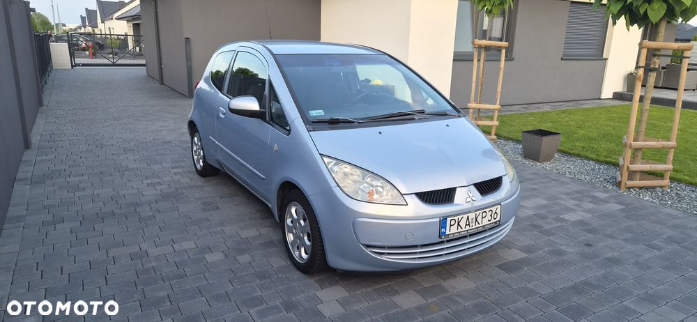 Mitsubishi Colt - 2